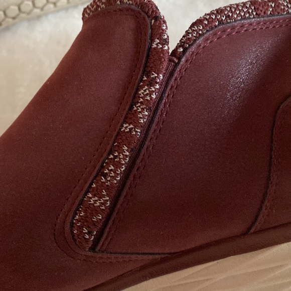 EUC RYKA Wine/ Burgundy Slip-On Comfort Booties Sneakers Size 7.5 W - Picture 7 of 15